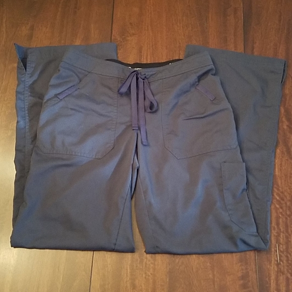 Grey's Anatomy Scrub Pants - Picture 2 of 4